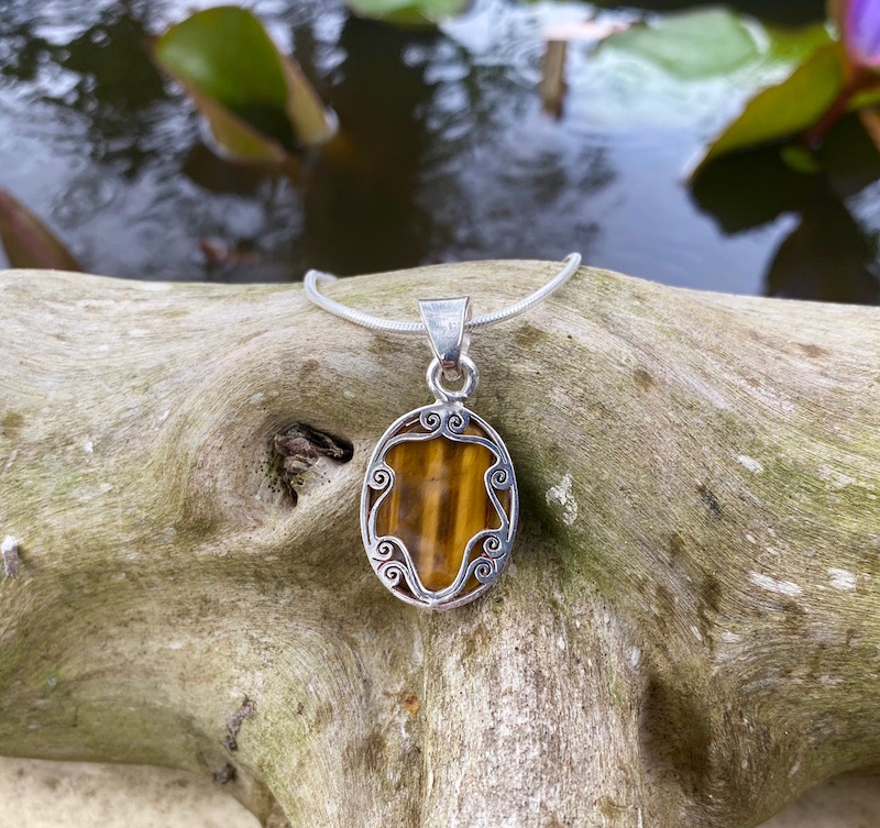 Tigers Eye Pendant | Ozmomo Jewellery